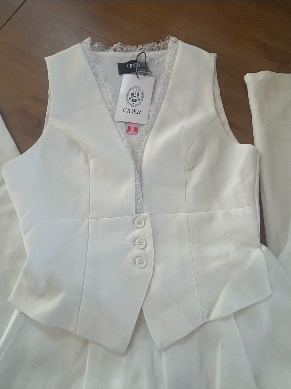 NWT Cider Sleeveless White Jumpsuit with Tailored Vest - Picture 8 of 14